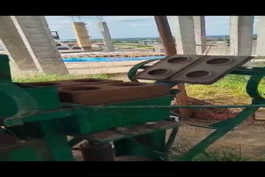 Lena Real Estate - BRIQUES DE TERRE STABILISEES